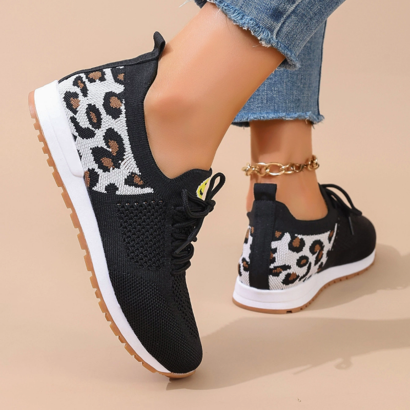 Women's Breathable Mesh Lace-Up Sneakers