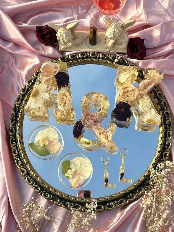 🎁Special commemoration -💟Limited Handmade 100pcs🌸Flowers Resin Night Light-PLAWLTD