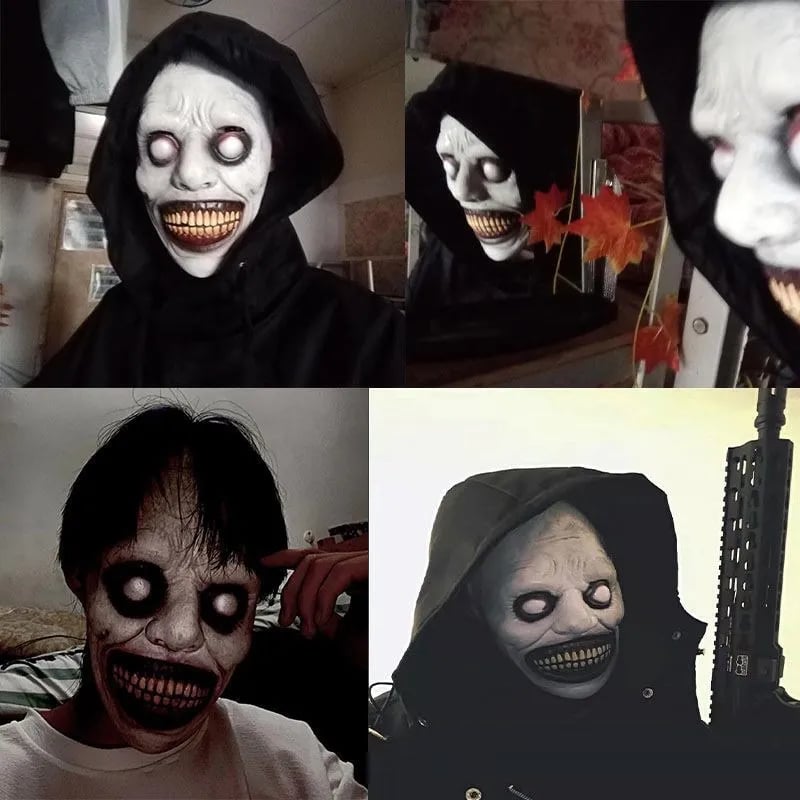 😈Creepy Smiling White Face Mask