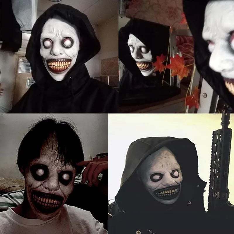 😈Creepy Smiling White Face Mask