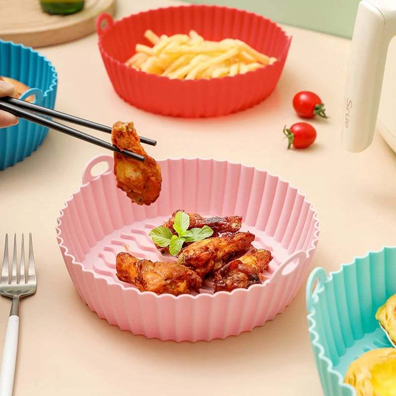 ONLY $6.66 TODAY🎁Air Fryer Silicone Baking Tray🍟