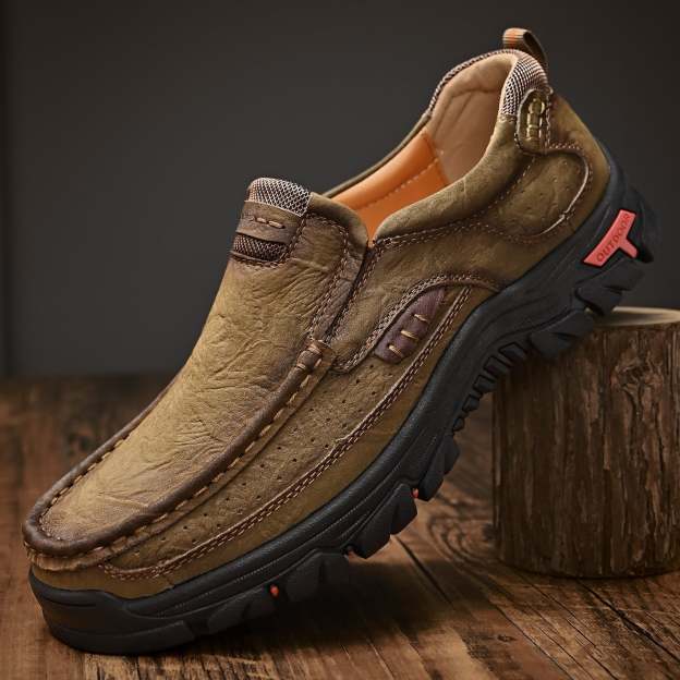 Brave Shoes™ Handmade Men's Leather Anti-Slip Lightweight Outdoor Boots