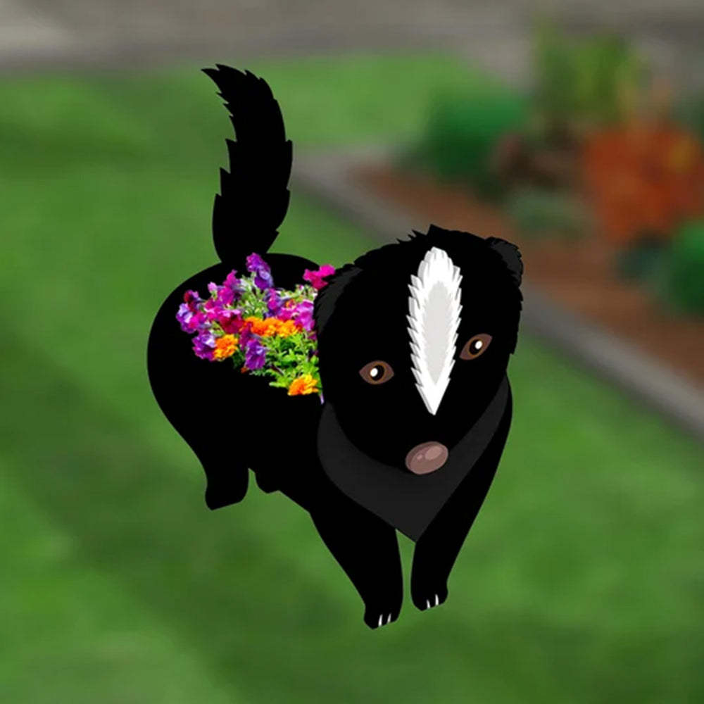 Skunk Planter-PLAWLTD
