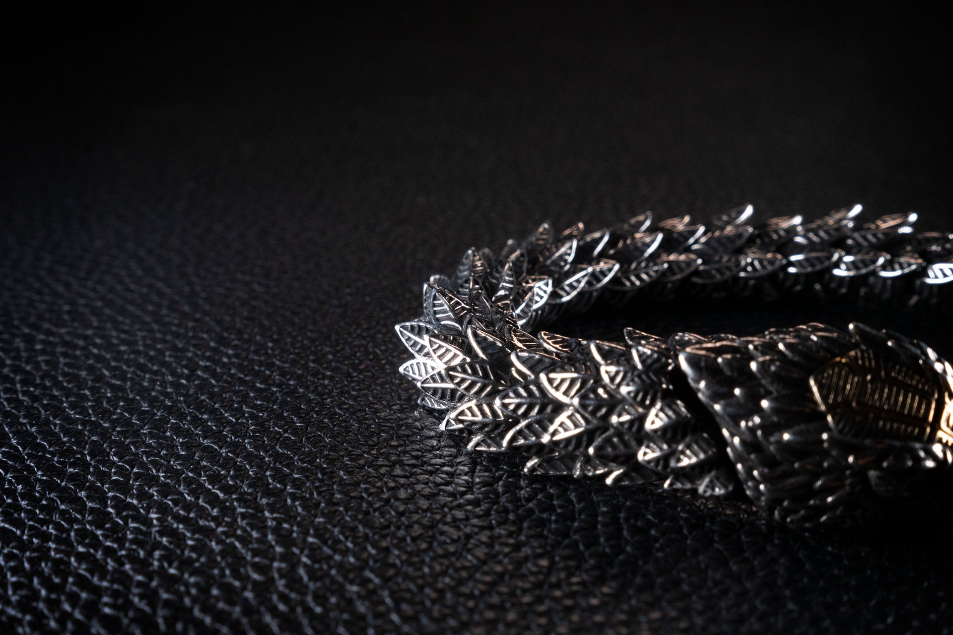 🔥Today's Lowest Price - 🐍 JÖRMUNGANDR - The World Serpent Bracelet（Same as the video）🔥