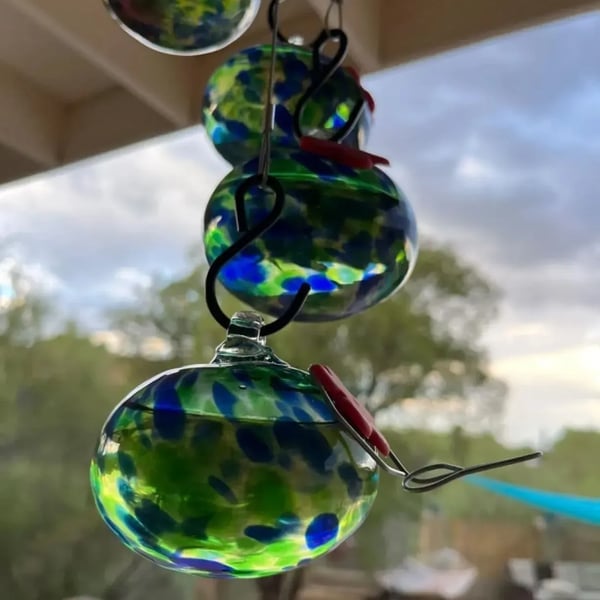 🎉CHARMING WIND CHIMES HUMMINGBIRD FEEDERS