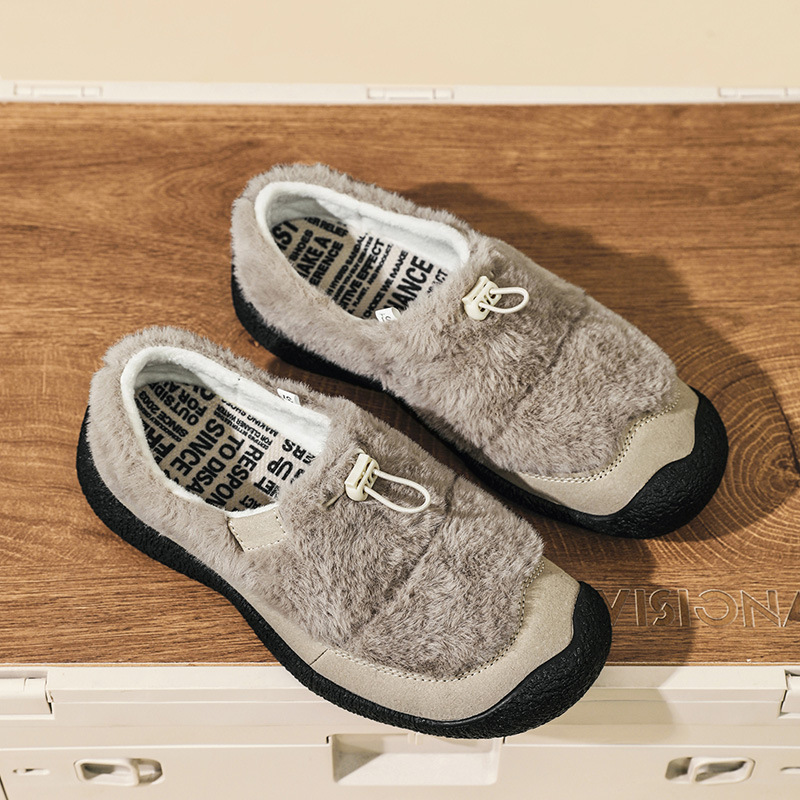 🔥🔥New product launched🔥🔥-Women's new style lamb hoof/bear paw design, flat, warm, outdoor fur-lined Birkenstock-style cotton shoes.