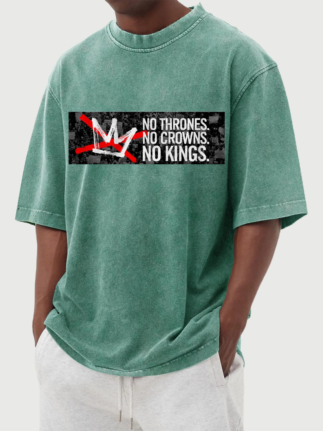 Men's No Kings 100% Cotton Washed And Distressed Vintage Print T-shirt-tidenox