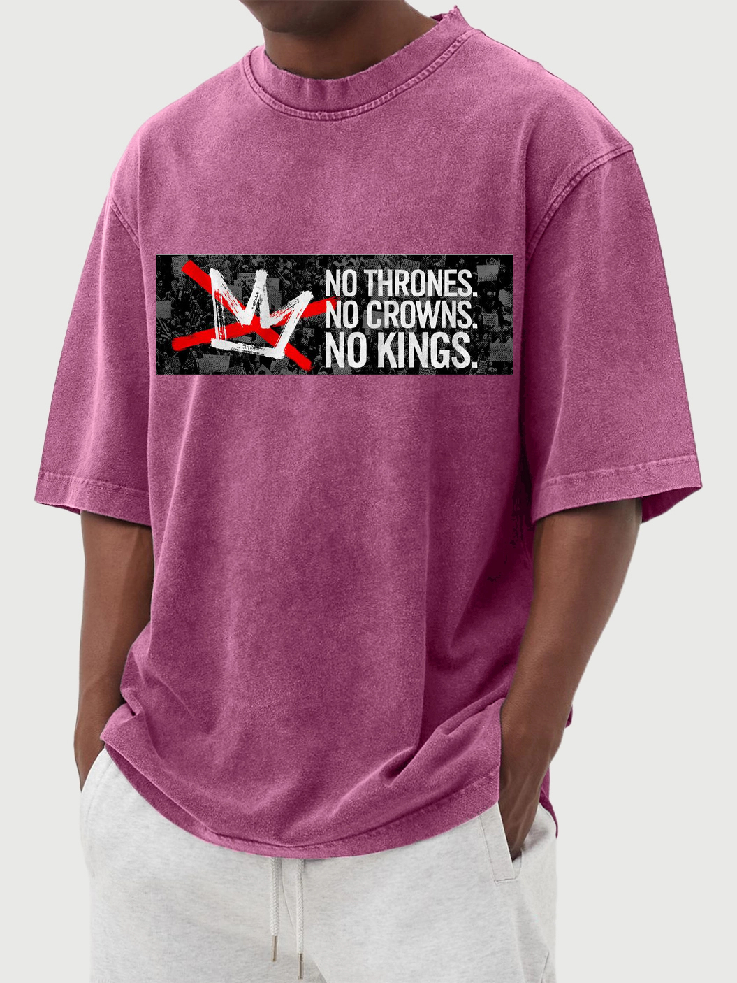 Men's No Kings 100% Cotton Washed And Distressed Vintage Print T-shirt-tidenox