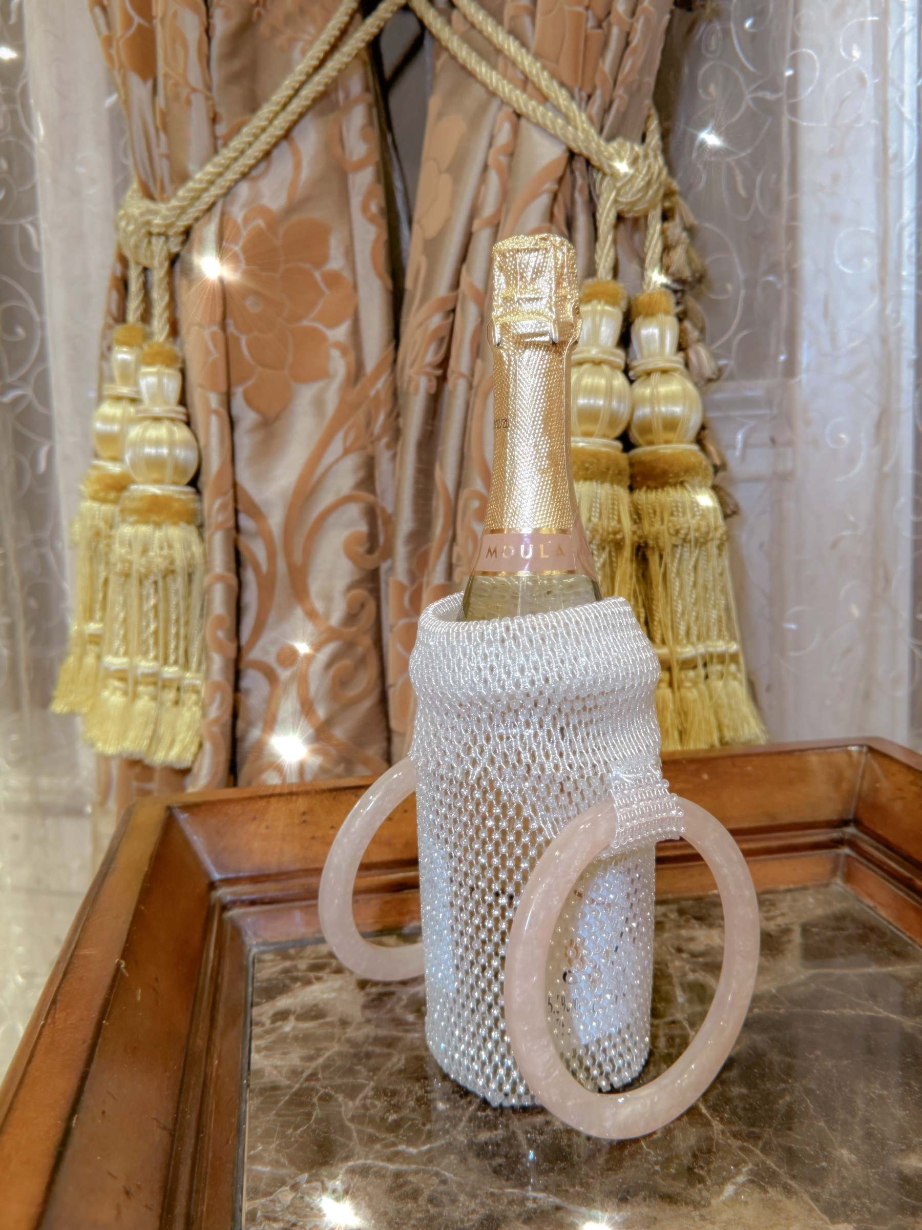 Château Crystal Bottle Tote-tidenox