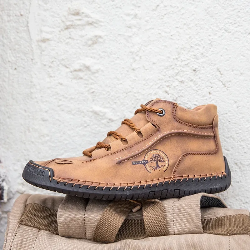 (⏰LAST DAY - 50% OFF🛒)Men's Retro Hand-Stitched Pigskin Boots – Wide Toe, Breathable, Non-Slip, Arch Support, Memory Foam Insole, Lightweight & Comfortable for Walking & Driving-tidenox