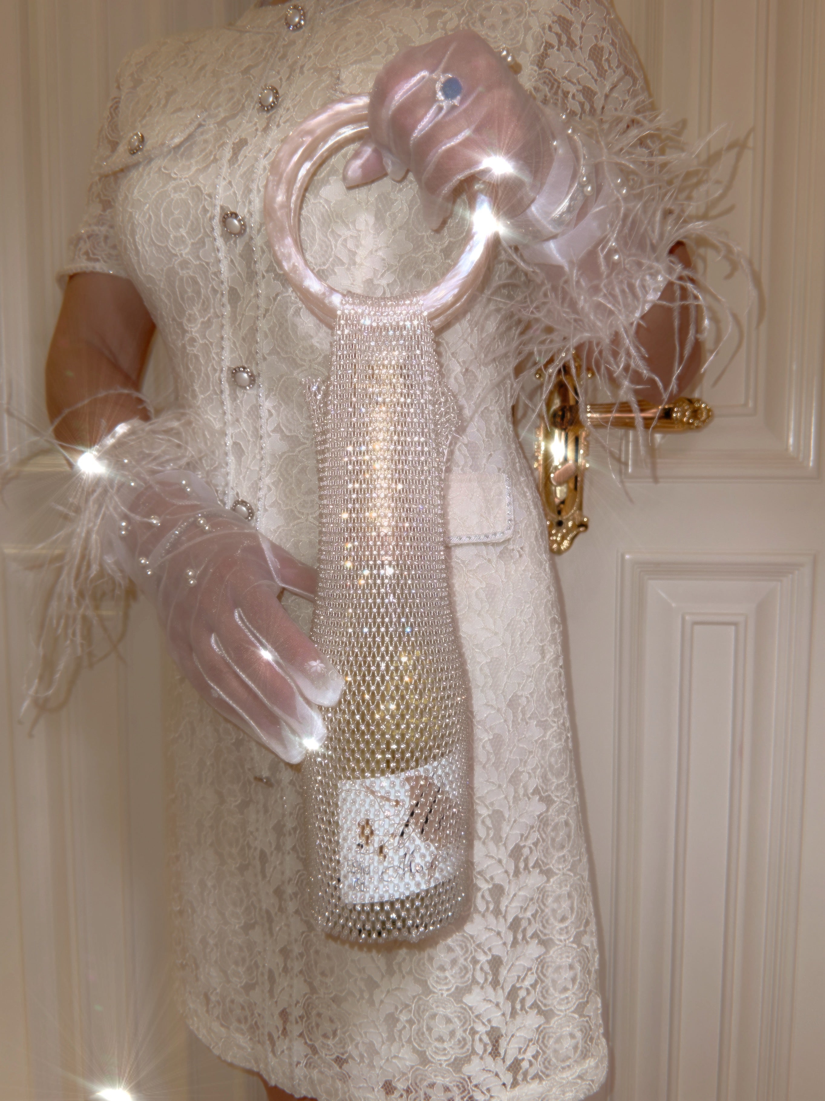 Château Crystal Bottle Tote-tidenox