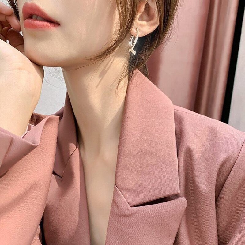 Fashion Cross Curved Earrings-tidenox