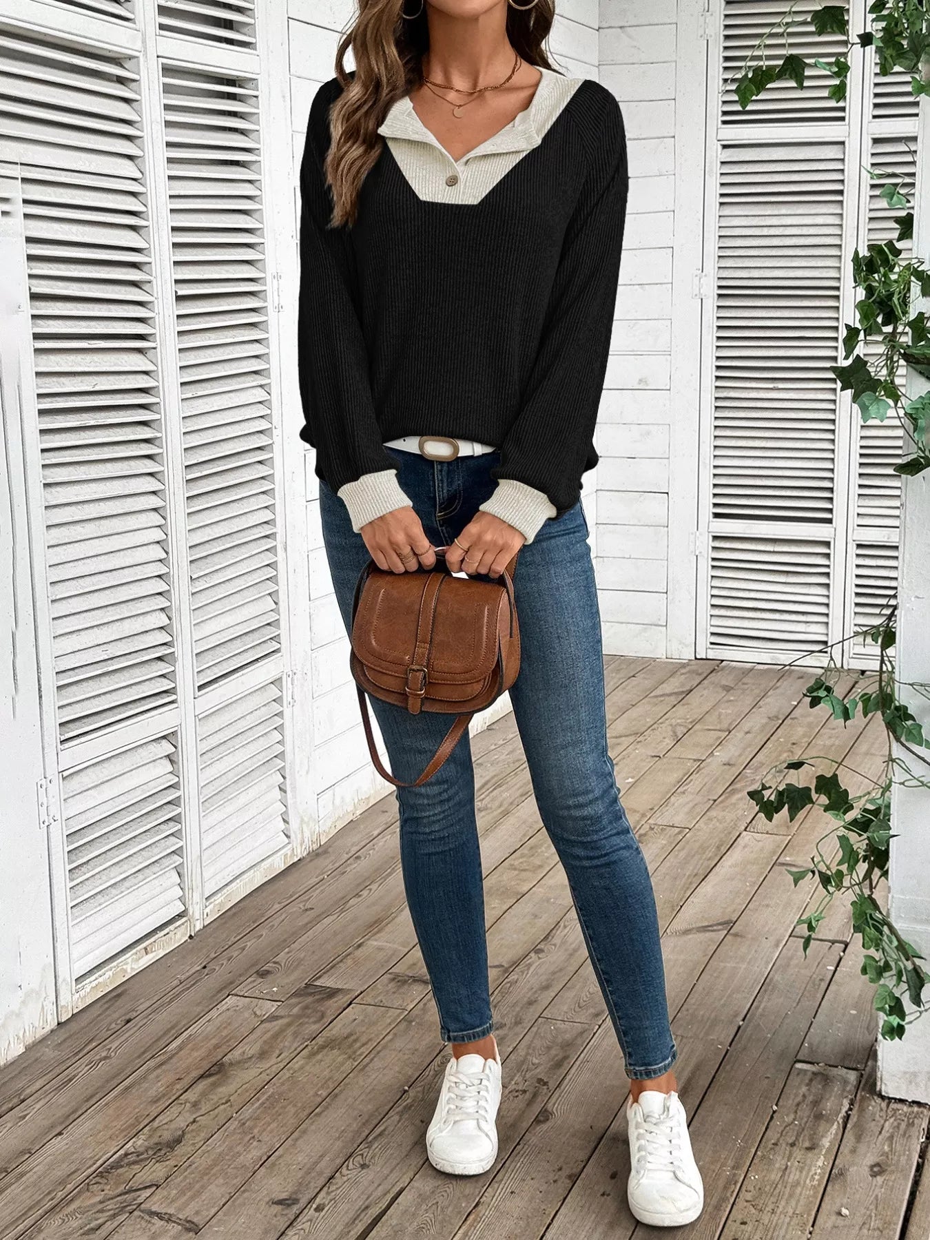 Ribbed Knit Two-Tone Top-tidenox