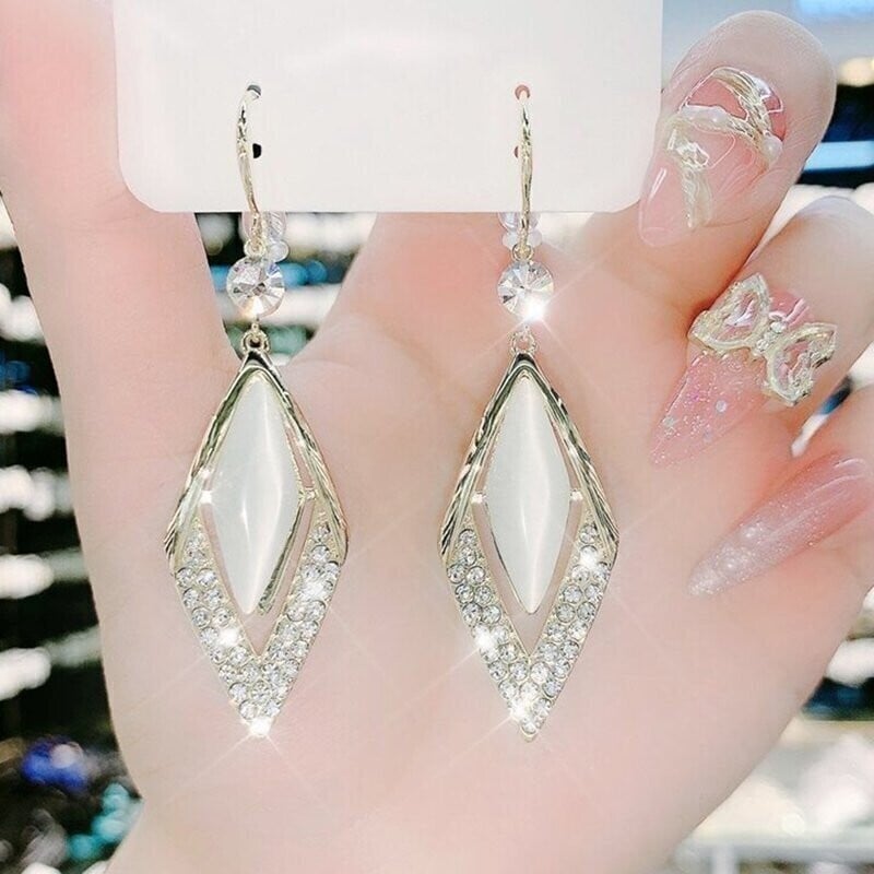 Fashion Rhombus Zircon Earrings-tidenox