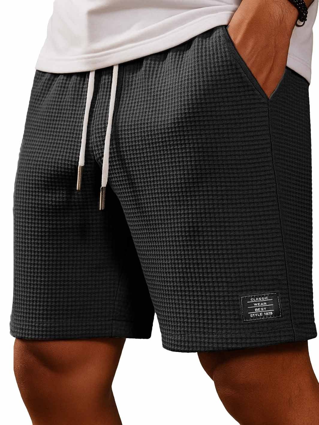 Men's Fashion Everyday Casual Waffle Fabric Embroidered Logo Pocket Shorts-tidenox