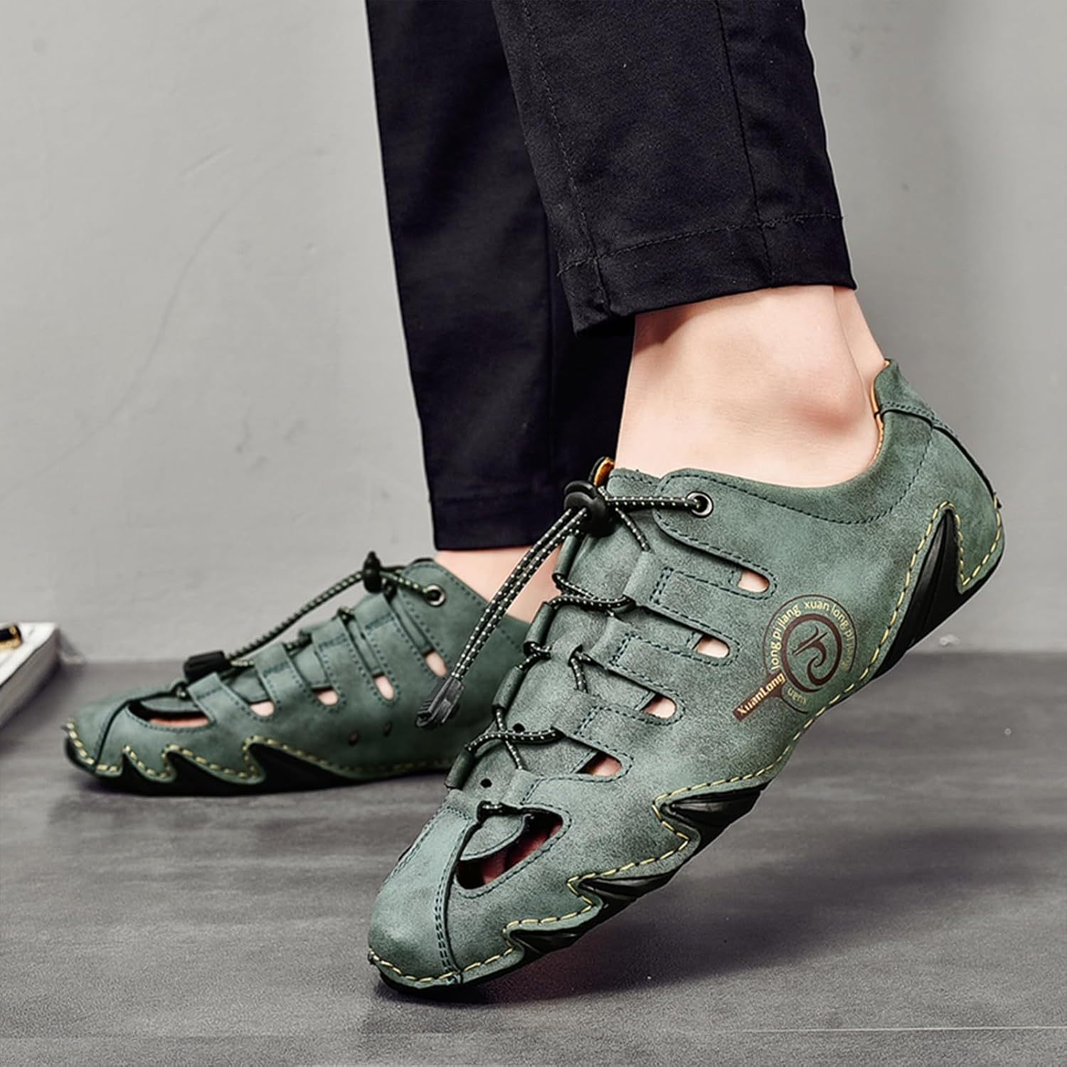  Men's Closed Toe Outdoor Leather Sandals Lightweight Adjustable Trail Hiking Walking Athletic Sandals Summer Casual Beach -tidenox