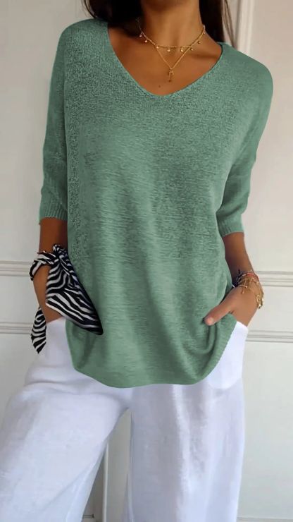 Solid Color Knitted V-neck Top-tidenox