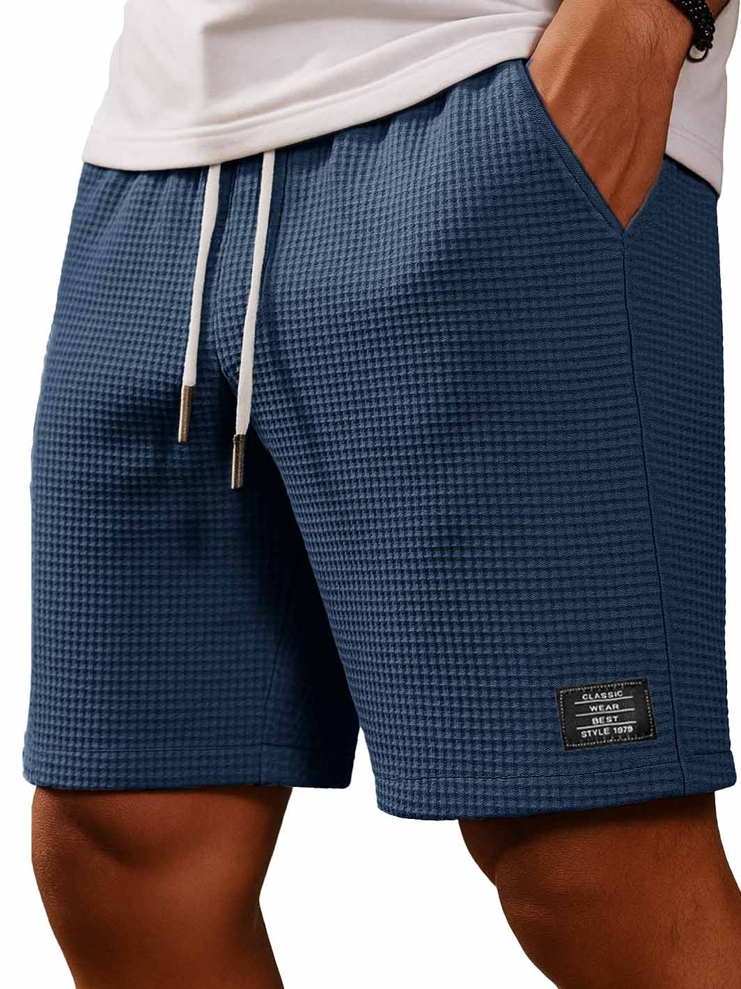 Men's Fashion Everyday Casual Waffle Fabric Embroidered Logo Pocket Shorts-tidenox