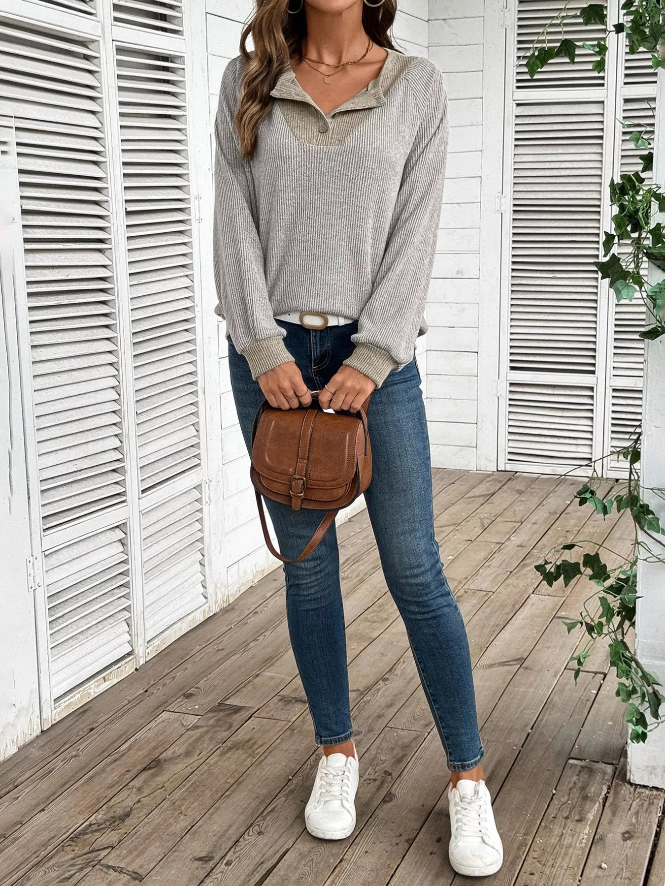 Ribbed Knit Two-Tone Top-tidenox