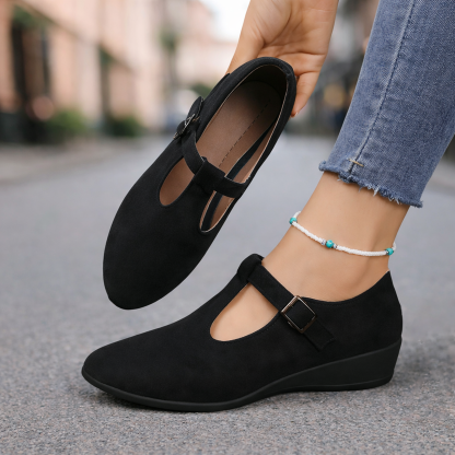 Women’s Casual Vintage Pointed-Toe Wedge Loafer with Buckle Strap