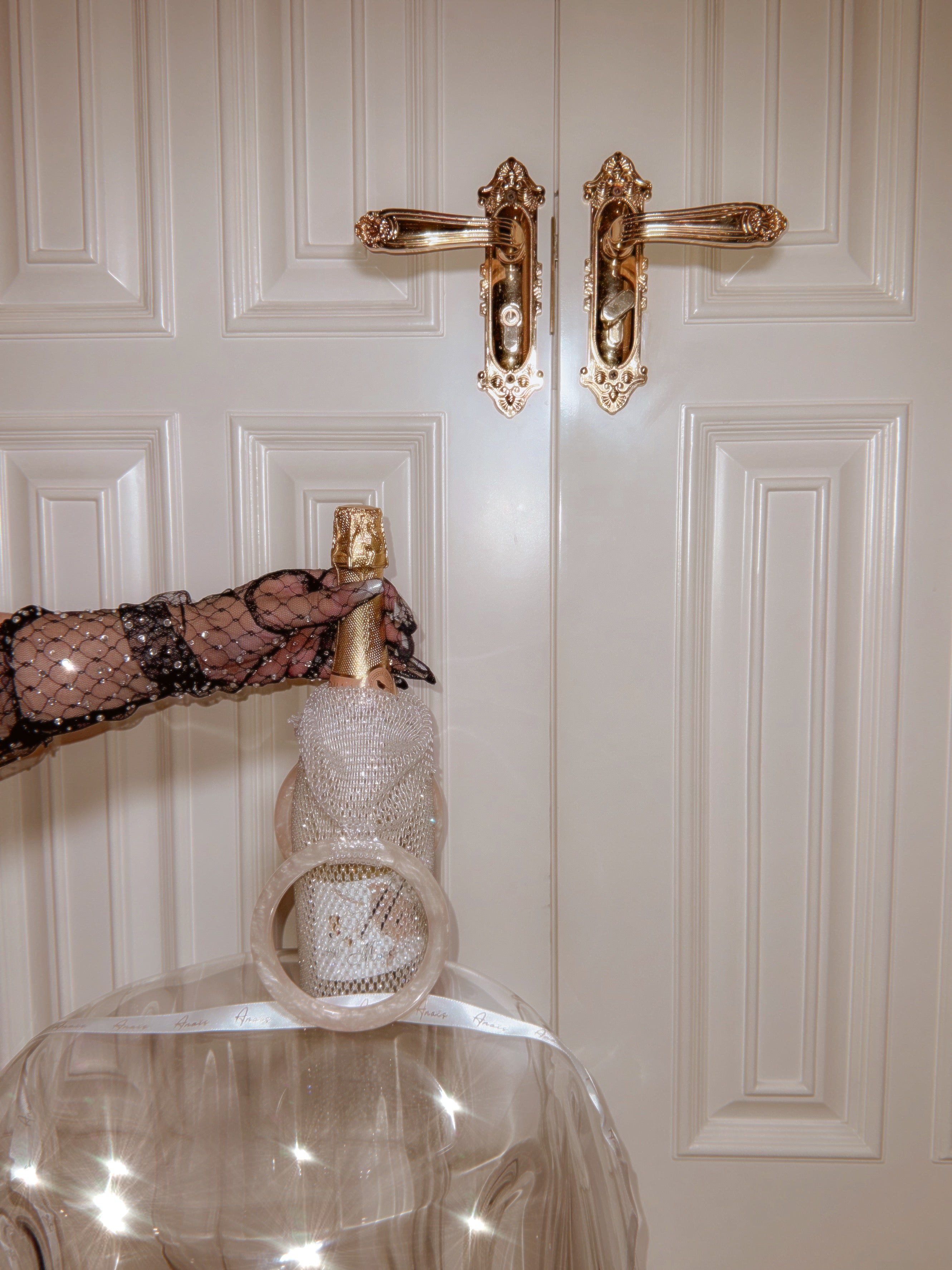 Château Crystal Bottle Tote-tidenox