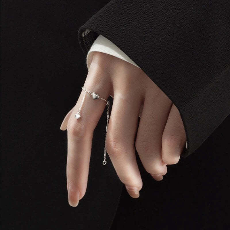 Adjustable Heart Tassel Ring – Whimsical & Romantic-tidenox