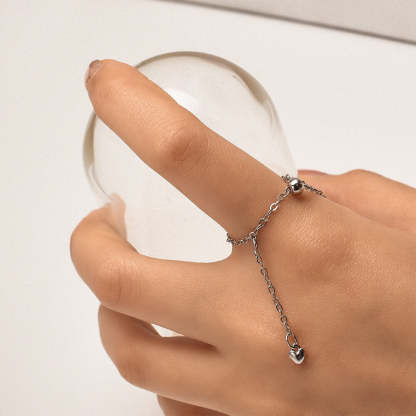 Adjustable Heart Tassel Ring – Whimsical & Romantic-tidenox