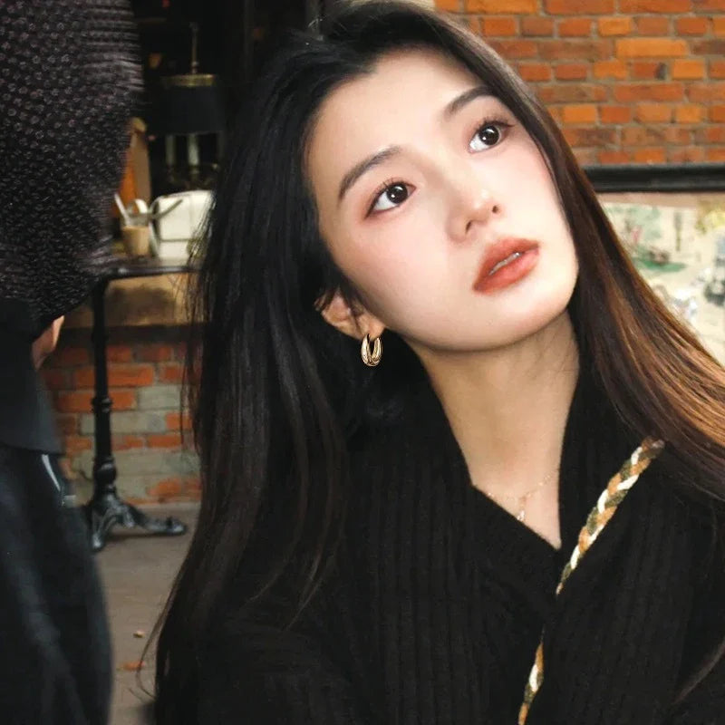 Timeless Gold Hoop Earrings-tidenox