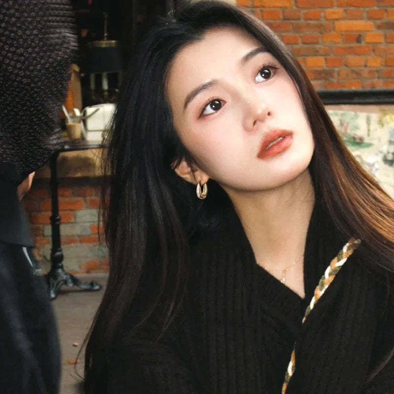 Timeless Gold Hoop Earrings-tidenox