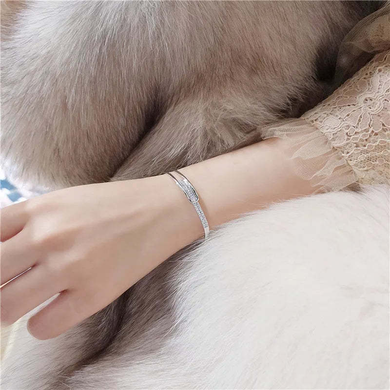 925 Sterling Silver Open Cuff Bracelet with Zirconia – Effortless Elegance and Timeless Sparkle-tidenox