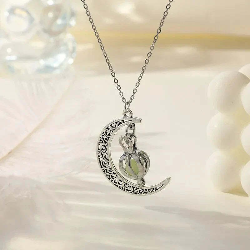 Moonstone Pendant Necklace – Enchanting Beauty with Empowering Energy-tidenox