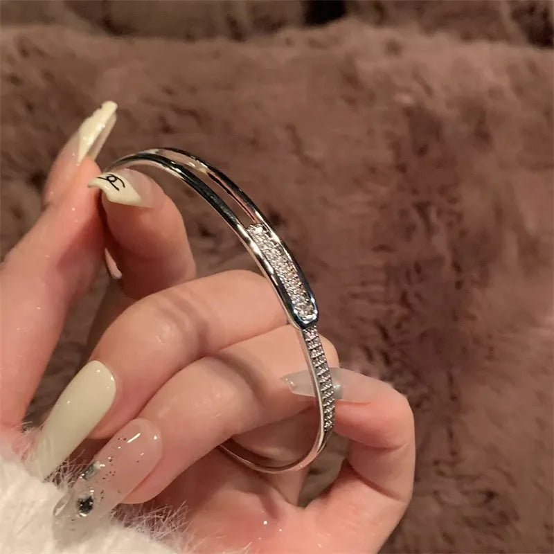 925 Sterling Silver Open Cuff Bracelet with Zirconia – Effortless Elegance and Timeless Sparkle-tidenox