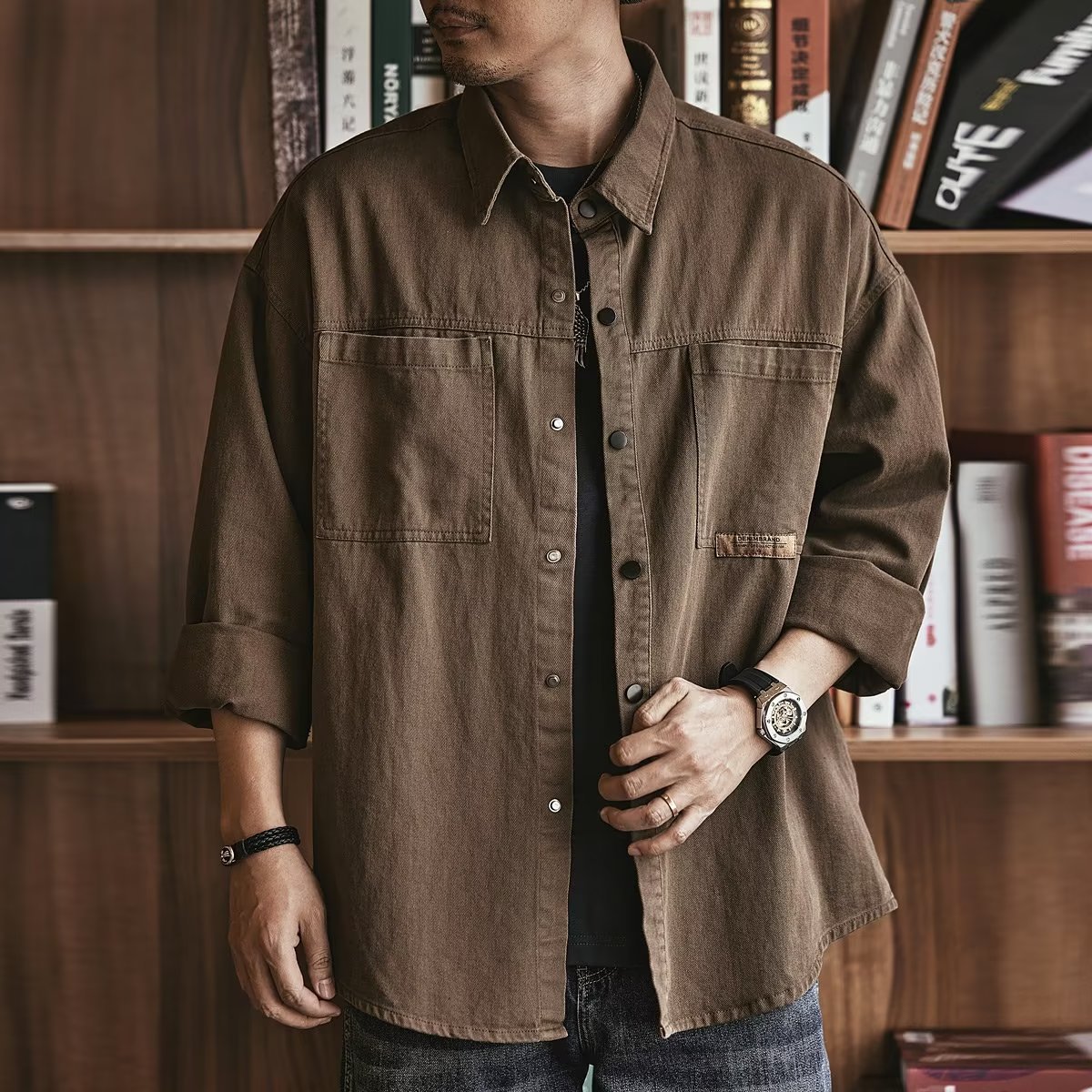 Loose Casual Fit Falcon Shirt