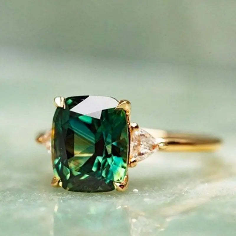 Chic Square Emerald Ring-tidenox
