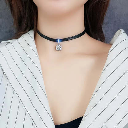 Geometric Crystal Pendant Necklace-tidenox