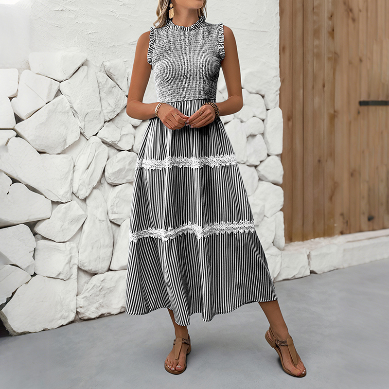 BeachsissiLace Patchwork smockedPrinted Dress