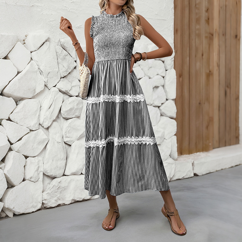 BeachsissiLace Patchwork smockedPrinted Dress