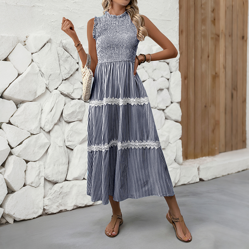BeachsissiLace Patchwork smockedPrinted Dress