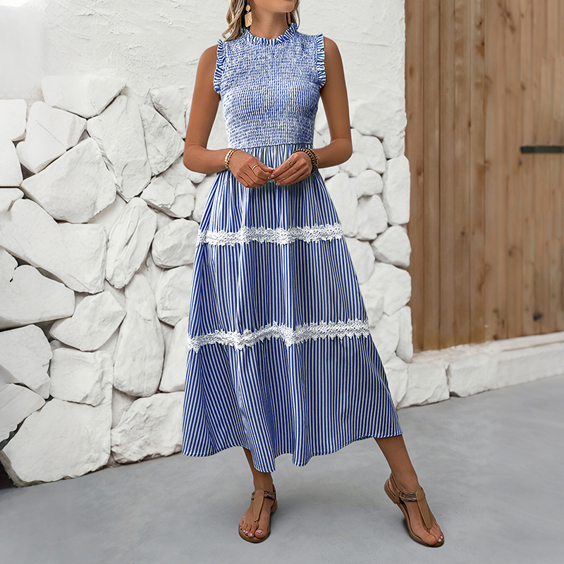 BeachsissiLace Patchwork smockedPrinted Dress