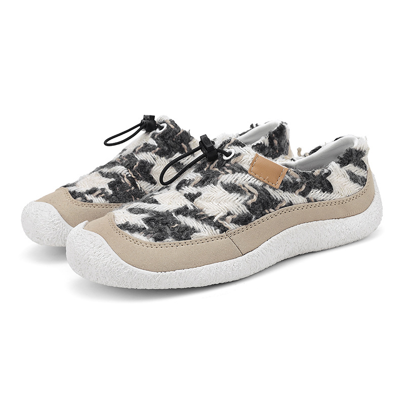 🔥🔥New product launched🔥🔥-Women's new style lamb hoof/bear paw design, flat, warm, outdoor fur-lined Birkenstock-style cotton shoes.