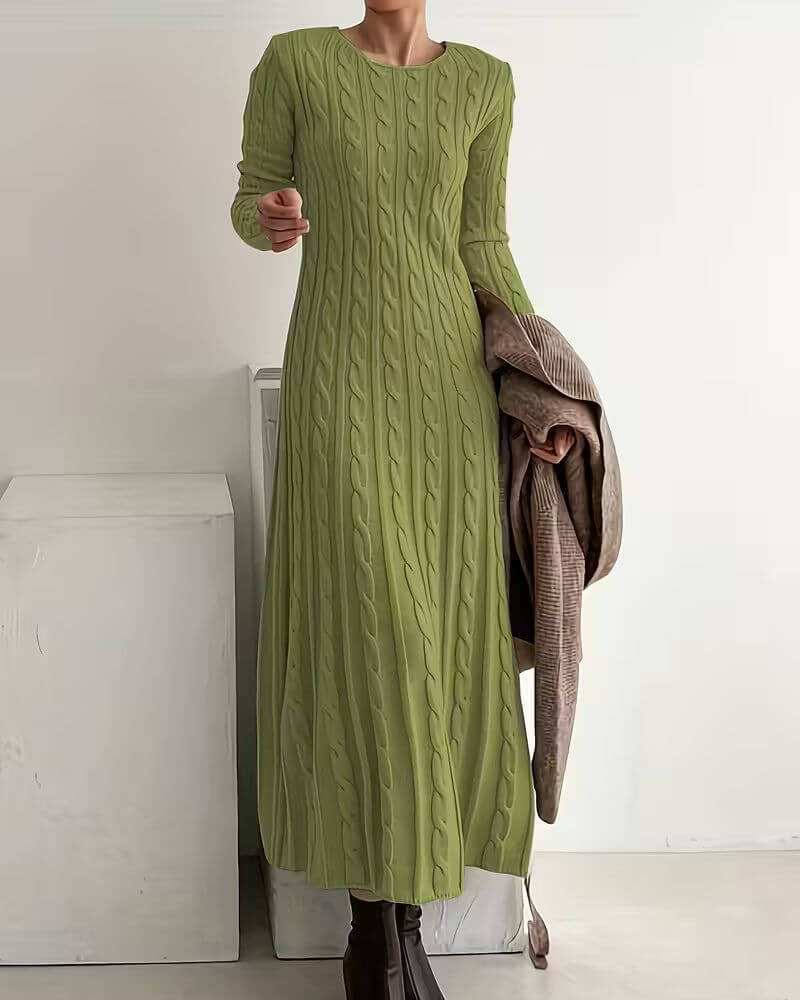 Elegant long dress with cable knit