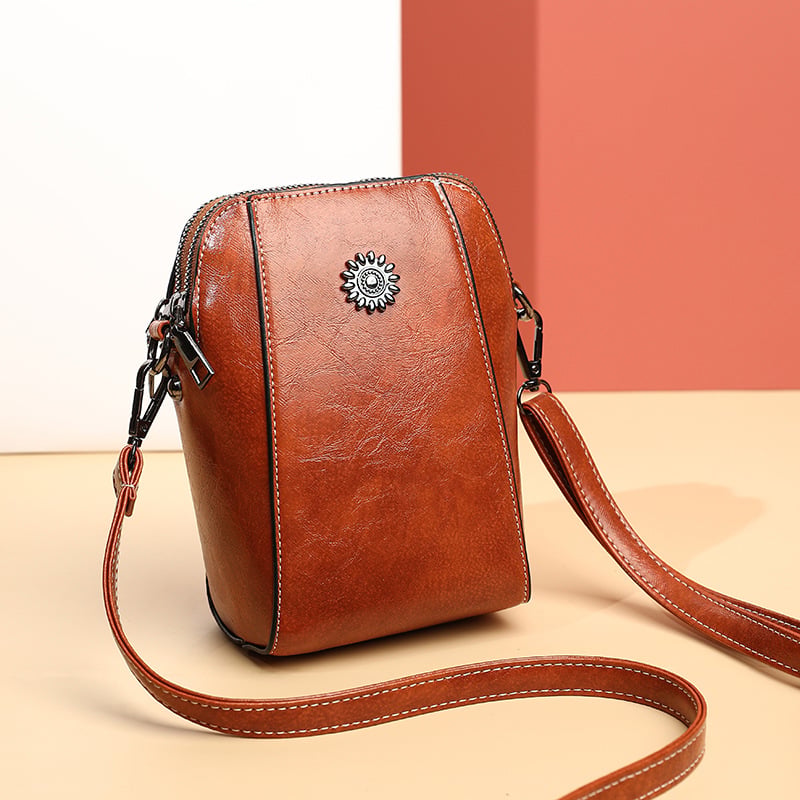 🔥RETRO All-match vertical cellphone bag👜