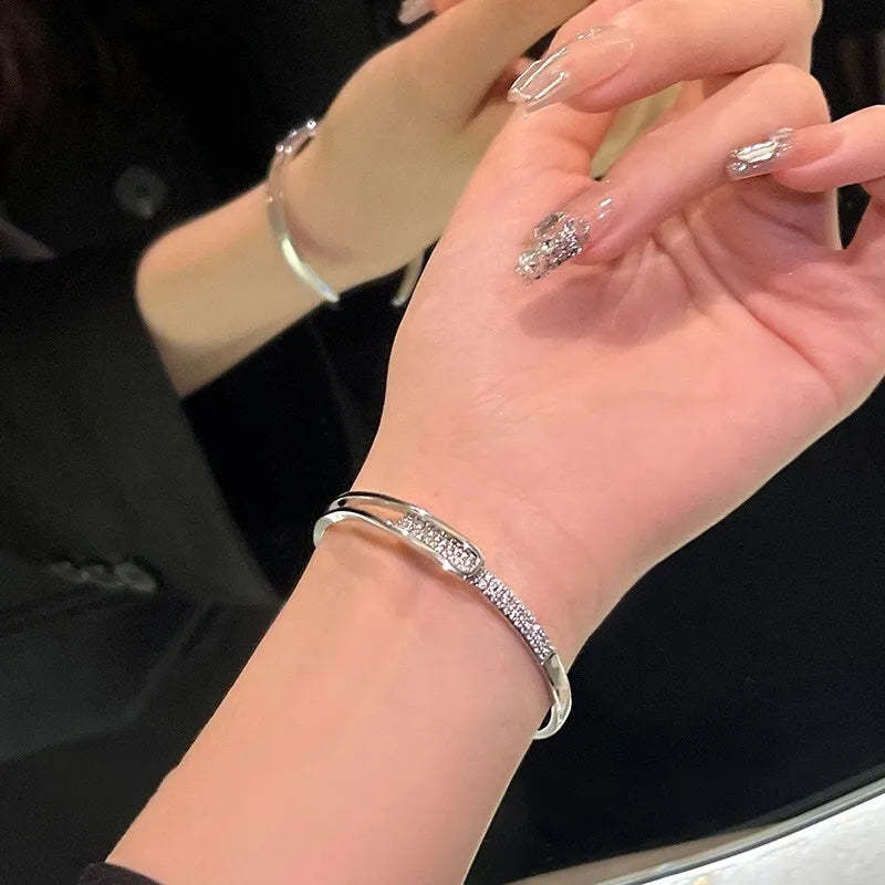 925 Sterling Silver Open Cuff Bracelet with Zirconia – Effortless Elegance and Timeless Sparkle-tidenox
