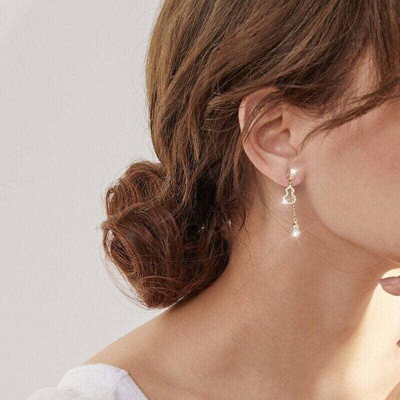 Diamond-Studded Gourd Earrings-tidenox