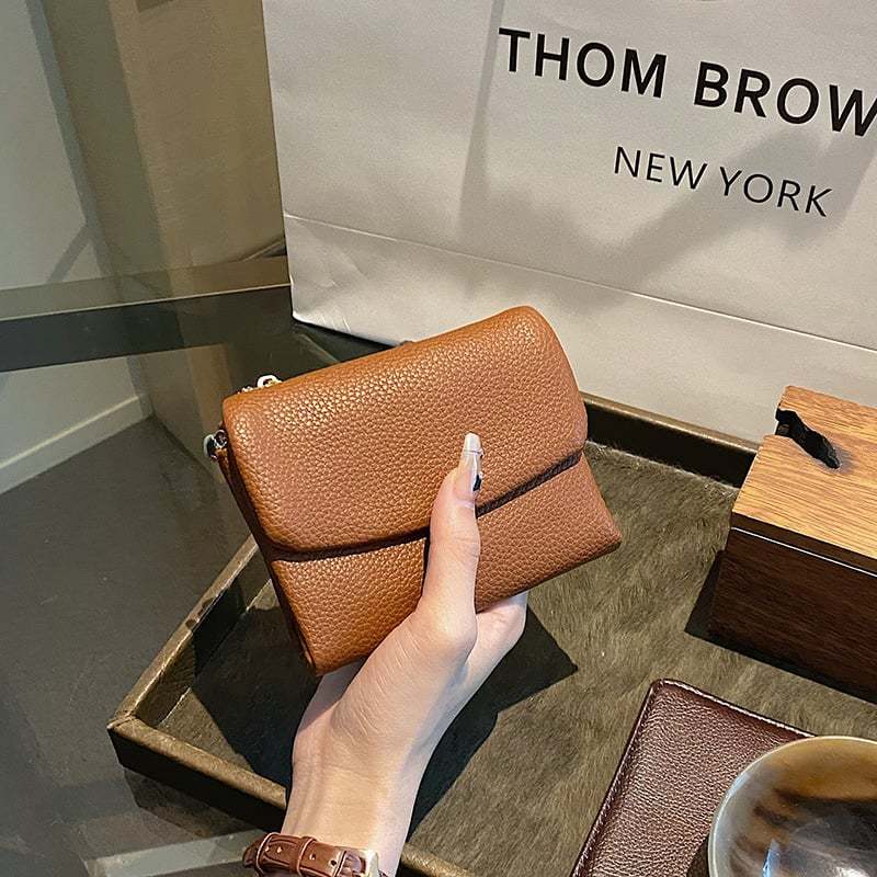 ⏰Unisex Pebble Leather Wallet🔥