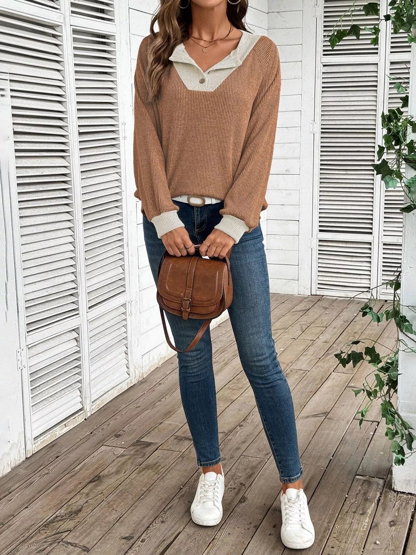 Ribbed Knit Two-Tone Top-tidenox