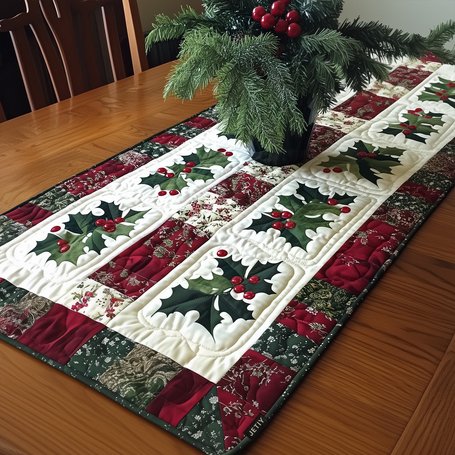 Jingle Joy Quilted Table Runner NCU0PT1490-tidenox
