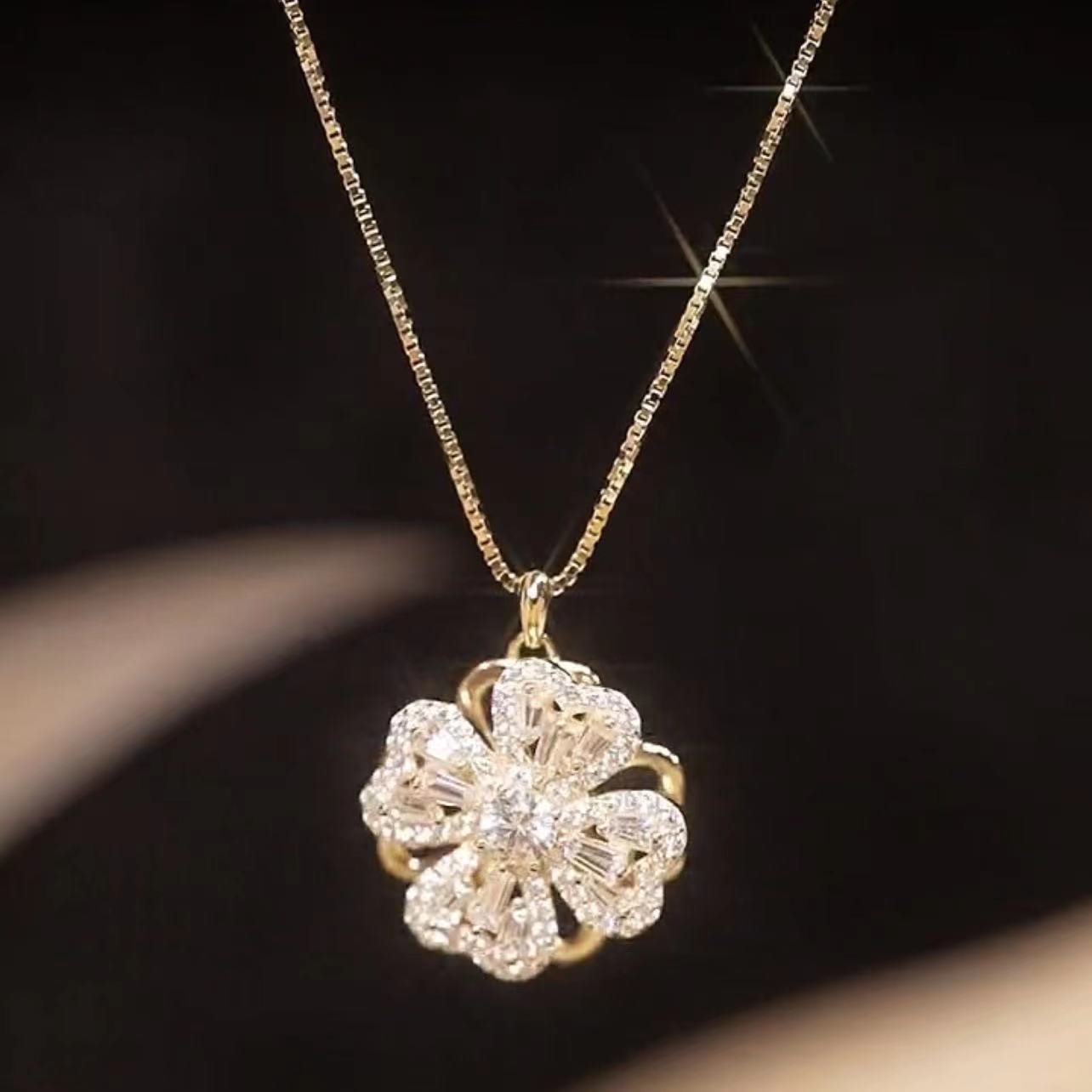 Rotatable Four-Leaf Clover Ring/Earrings/Necklace-tidenox
