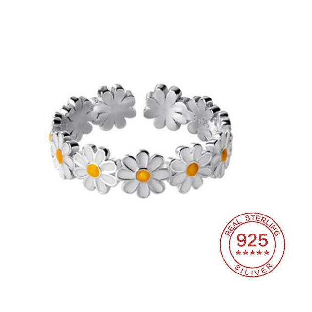 Daisy Ring – Emblem of Fresh Starts and Happiness-tidenox