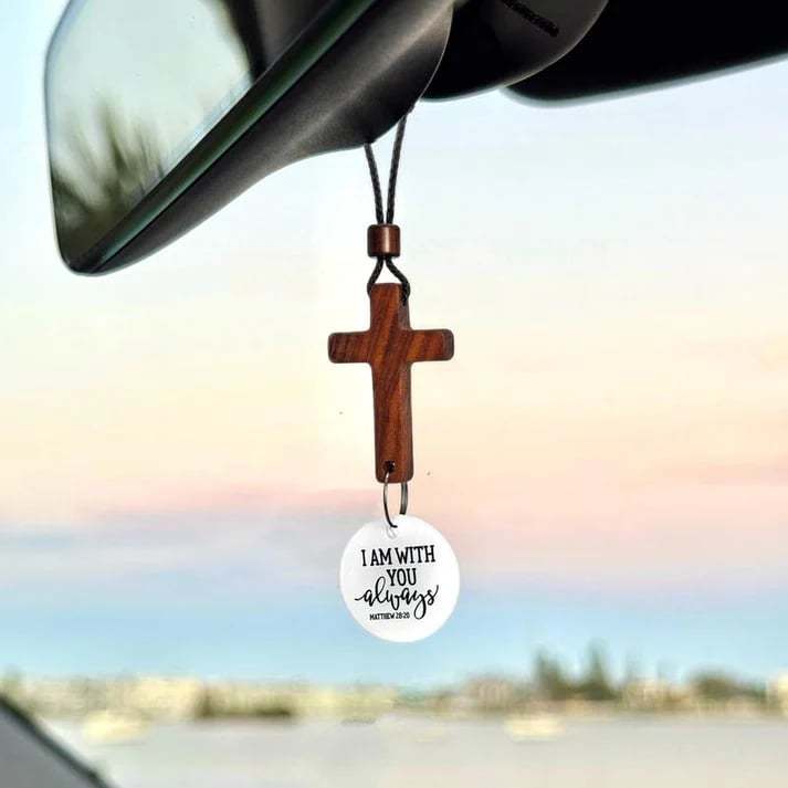✝️Bible Verse Car Rearview Hanging Cross Ornament - Scan for a Bible V